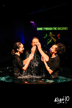 10-yr-baptisms107.jpg