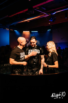 10-yr-baptisms29.jpg