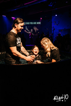 10-yr-baptisms36.jpg