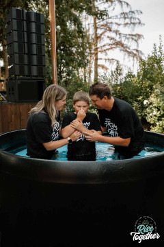 11-year-baptism-2402.jpg
