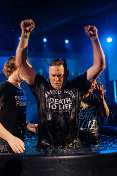 Apr26Baptism-100.jpg