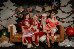 RiseSanta25-101.jpg