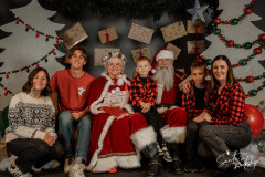 RiseSanta25-339.jpg